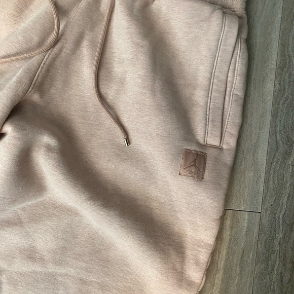 Rare Jordan Flight Women Washed Fleece Ankle Joggers Pants Light Pink Size Large - Picture 6 of 9